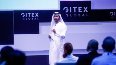 His Excellency Abdulla Bin Touq Al Marri, UAE Minister of Economy with the GITEX audience along with some exciting announcements such as the UAE's first metaverse hospital