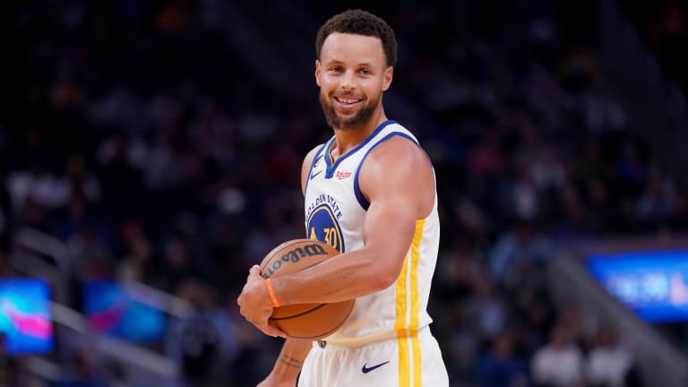 Steph Curry files trademark for the 'Curryverse'