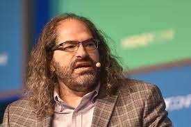the CTO of Ripple, has denied rumors that the company is planning to buy back 10 billion XRP tokens.