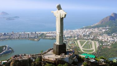 The Brazilian Senate has approved a new tax regulation that will levy a 15% tax on cryptocurrency earnings from international exchanges.