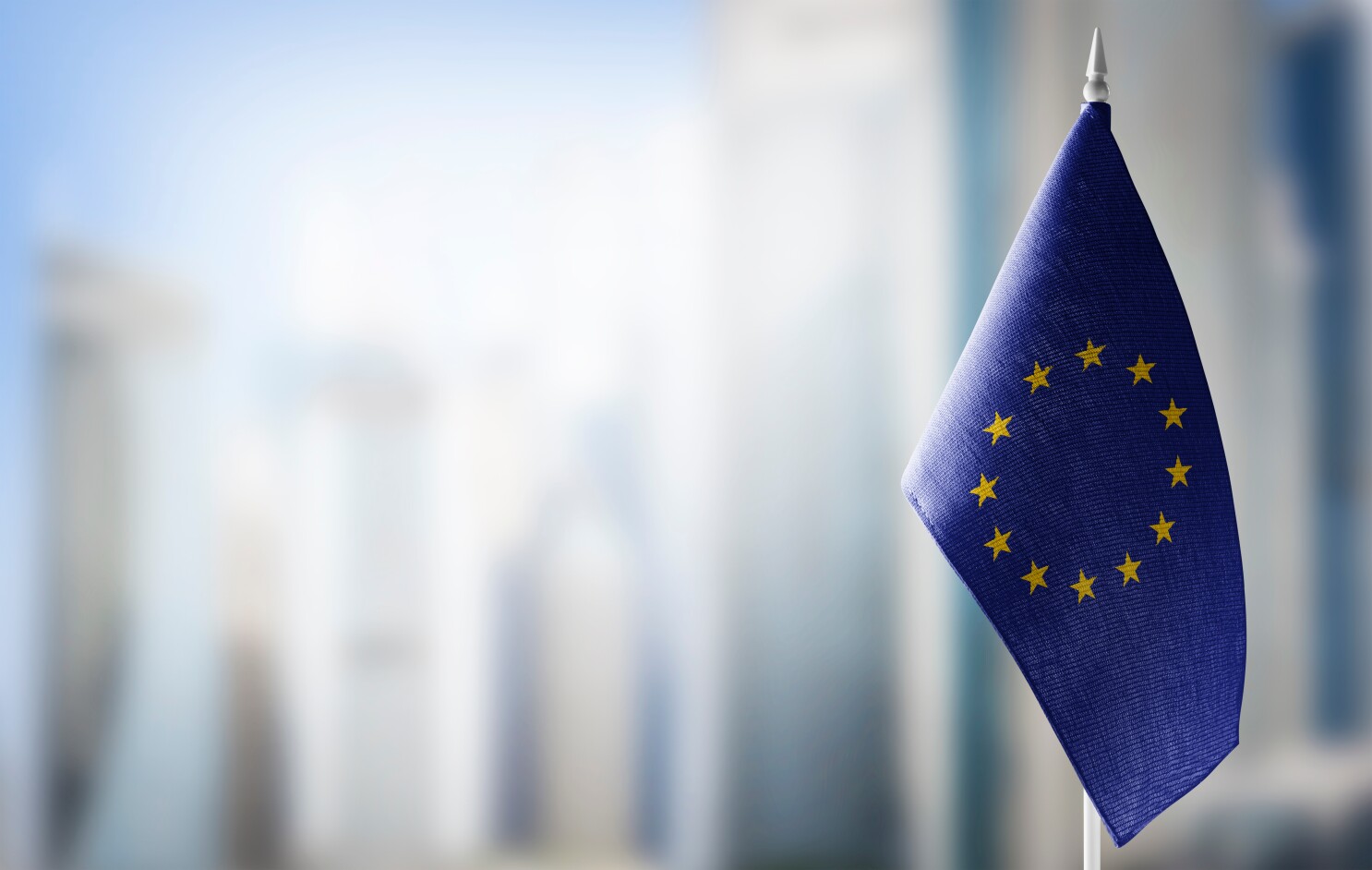 EU Toughens Anti-Money Laundering Rules for Crypto, Introduces KYC for Transactions Over €1,000 | Headlines | News | CoinMarketCap