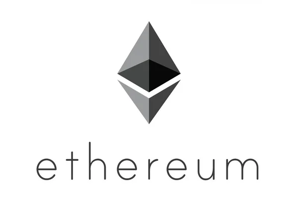 Ethereum transaction fees spike, despite a drop in active accounts