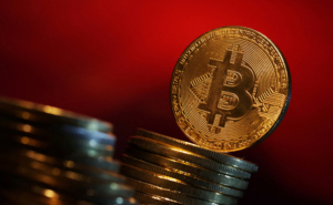 Bitcoin soars above $72K, liquidating over $200M in short positions