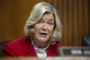 Senator Lummis proposes a Strategic Bitcoin Reserve to cut the $36 trillion US debt